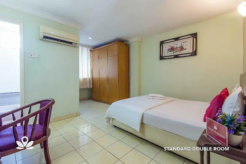 Hotell Zen Rooms Basic Batu 9 Cheras Kuala Lumpur